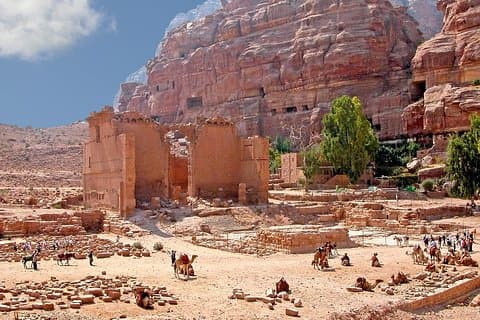 Escursione a terra privata a Petra dal porto di crociera di Aqaba con pick up & drop off