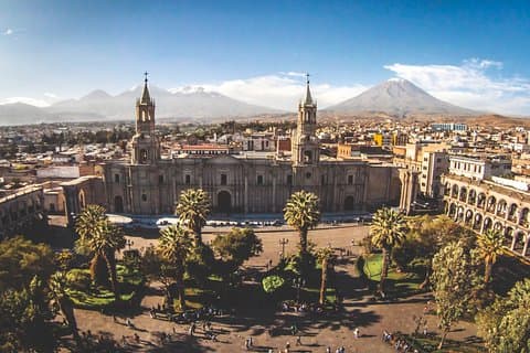 Halvdagstur i Arequipa och Santa Catalina-klostret