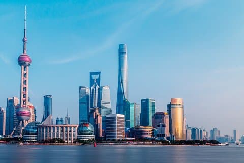 Excursión privada a la torre de Shangai, museo de refugiados judíos, jardín Yu