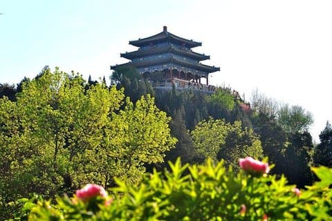 Mini Tour Grupal: Colina Jingshan, Parque Beihai, Mansión del Príncipe Kung, Templo Lama