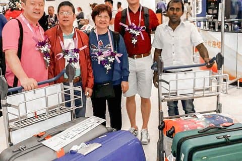 Kirinda City til Mattala (HRI) flyplass Privat transfer