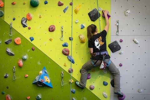 Private Indoor-Kletterstunde in Cortina d'Ampezzo