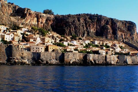 Castle of Monemvasia & Liotrivi Historical Estate tour with Lunch
