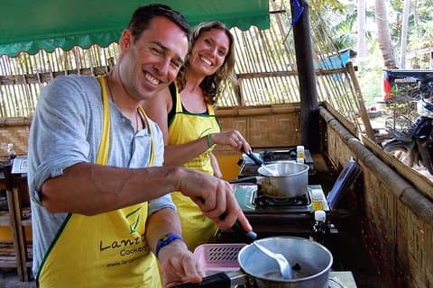 Kookcursus en markttour bij Lanta Thai Cookery School op Koh Lanta