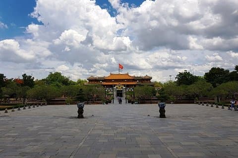 Hue City Tour fra Hoi An - Hue Day Tour fra Hoi An
