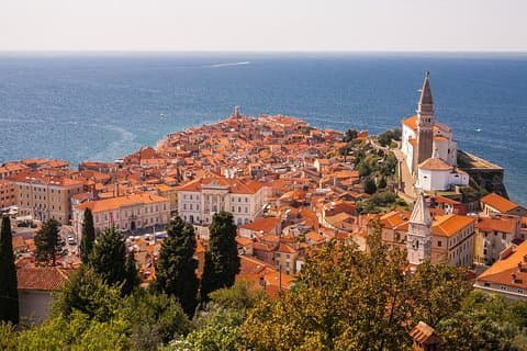 Skocjan-grotten, Piran & Predjama-kasteel | Privétrip vanuit Ljubljana