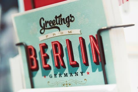 Luxury transport from/to Warsaw - Berlin / Tegel / Schönefeld by private van