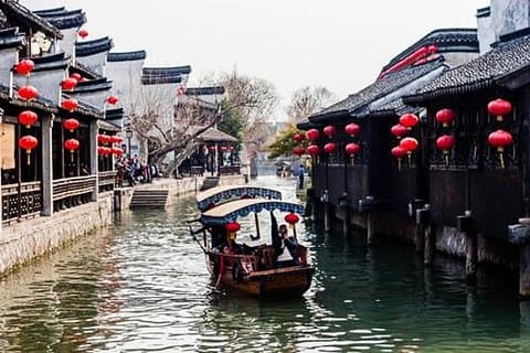 Privat överföring mellan Nanxun Ancient Water Town och Hangzhou City Area