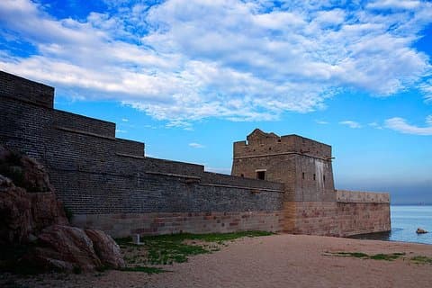 Shanhanguan Great Wall og Old Dragon's Head privat dagstur fra Beijing