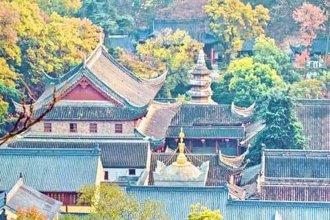 棲霞山へのプライベート南京乗り継ぎツアー