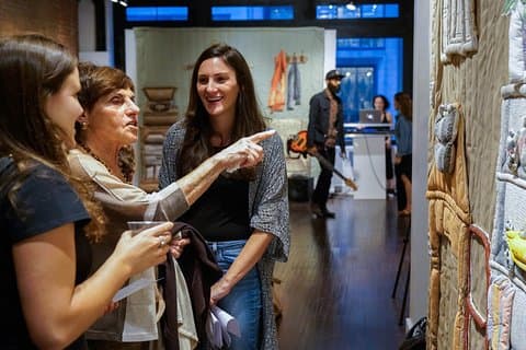A arte, comida e diversão de MePa e Chelsea