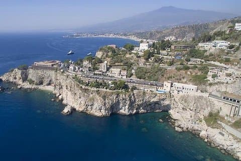 Tour de un día a Taormina y trekking en el Etna