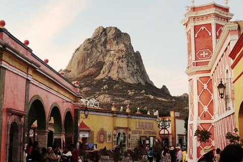 Magische Stadt Bernal - Weinberge von San Miguel de Allende