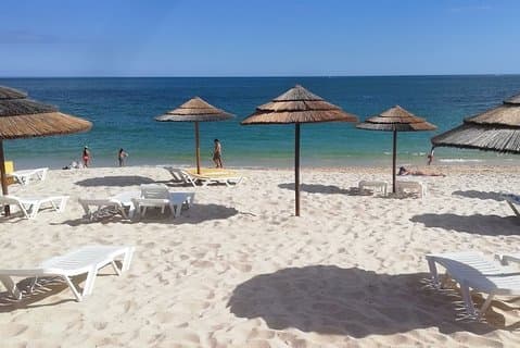 Familjestranddag i regionen Lissabon - Setúbal