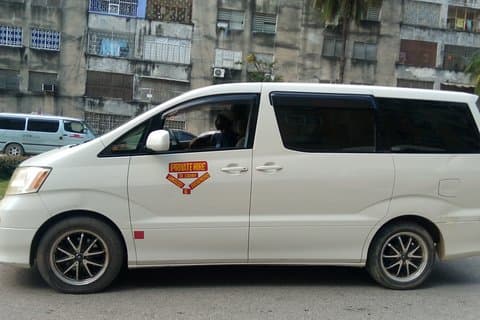 Car Rental in Zanzibar (family Car 7 Pax)