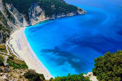 Kreuzfahrt entlang der Küste von Kefalonia mit Mittagessen und Wein