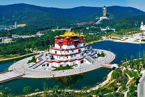 Wuxi Lingshan Buddha privat dagstur fra Suzhou