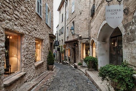 Los pueblos encantadores de provence tour privado de día completo