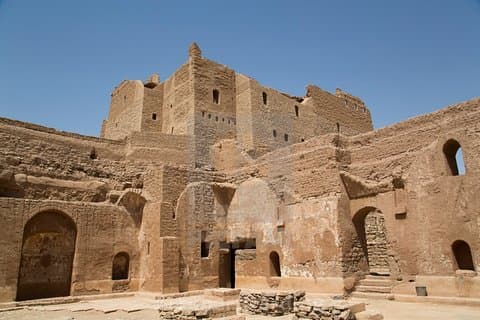 Geweldige tour van een halve dag St. Simon (St. Hedra) klooster in Aswan