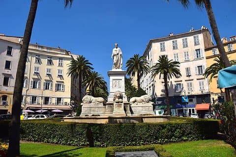 Korsika Ajaccio privat rundtur med förare och valfri guide med hotelltransfer
