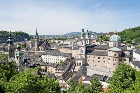 Tour Privado pela Cidade de Salzburgo saindo de Viena