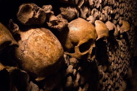 Tour per piccoli gruppi delle Catacombe sotterranee di Roma
