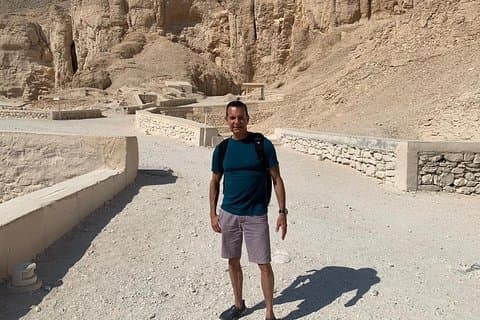 Excursão privada de dia inteiro aos bancos leste e oeste de Luxor- Private