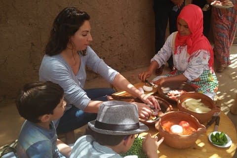 Clase de cocina con familia bereber