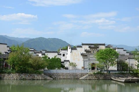 Romantic Tour in Huizhou