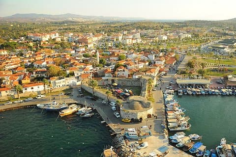 Trasferimenti privati İzmir City o Adnan Menderes da / per Gümüldür, Seferihisar