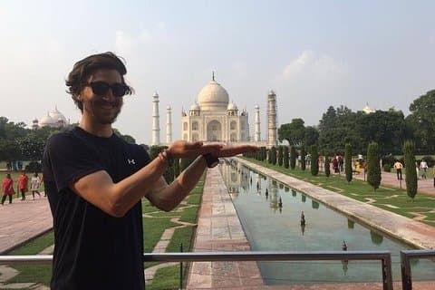 Guida turistica approvata ad Agra per visite turistiche di un'intera giornata