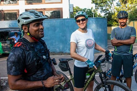 Kingdom Trail Cycling Tour from Mount Lavinia