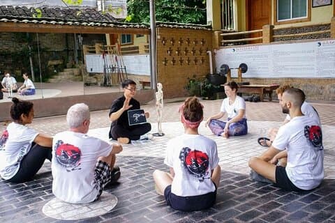 Halvdags Yangshuo Small Group Tai Chi-kurs fra Yangshuo hotel