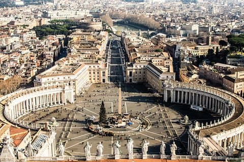 Billet Vatican avec hôte