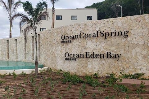 Transport till Montego Bay flygplats till Ocean Coral Spring & Eden Bay