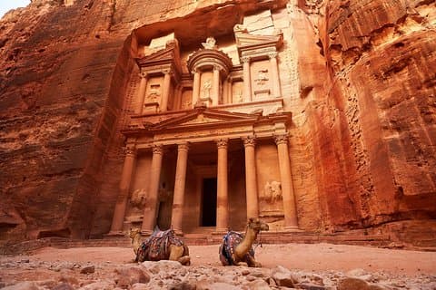 Gita giornaliera privata a Petra dal confine di Wadi Araba o dall'aeroporto di Aqaba