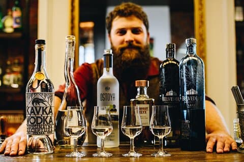 Polsk vodkaprovning med matkombination i Gdańsk