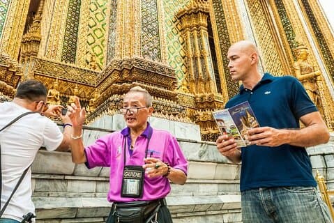 Udforsk Bangkoks kultur med privat guide og chauffør