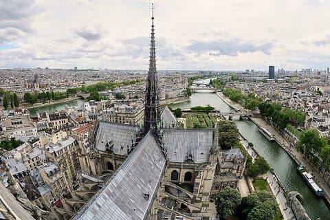 Transfer privado só de ida da cidade de Paris para a Disneyland Paris