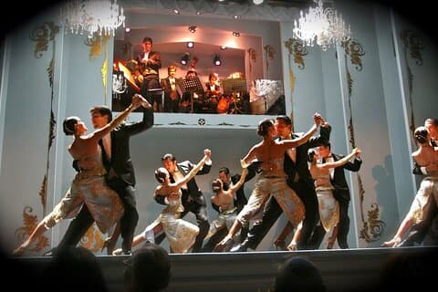 Show de tango em: Cafe de los Angelitos (Só Show)