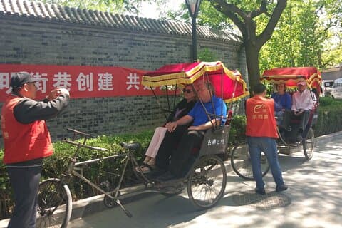 Private Day Tour: Juyongguan Great Wal & Hutong Rickshaw Tour with Local Lunch