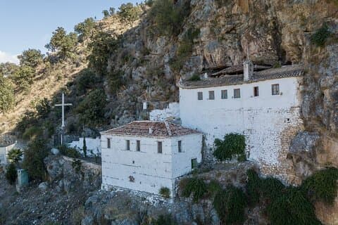 De Saranda: Mezquita Kamenica & Gjin Aleksi