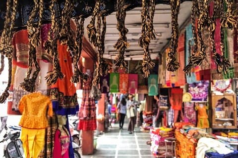 Heldags privat guidad shoppingtur på gatan i Jaipur
