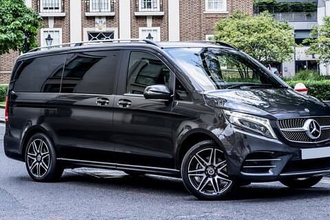 Arrival Private Transfers: Bologna Airport BLQ to Bologna City in Luxury Van