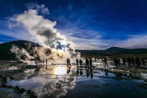 Tatio-geiser en Machuca-dorp vanuit San Pedro de Atacama