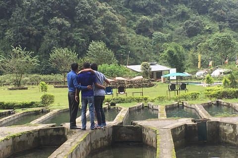 Tour with Dinner to Trout Fish Farm - Bhujung River