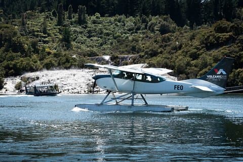 Monter Tarawera Orakei Korako Thermal Explorer