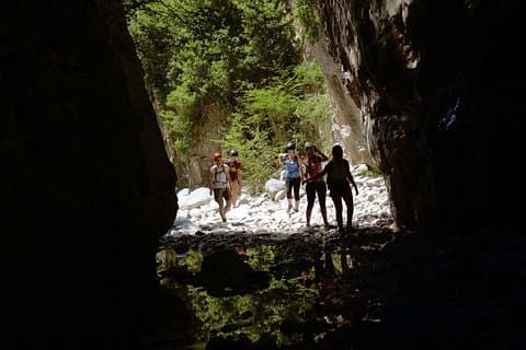 Ridomo Gorge hike to MANA spring