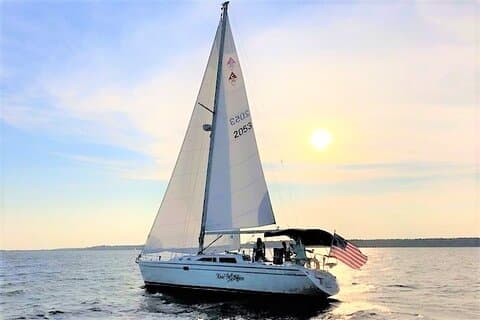 2-timers privat Hilton Head Morning Dolphin Watching / Sejl