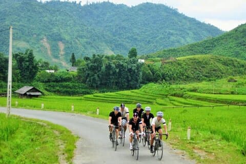 Full day Sapa Amazing road en bicicleta